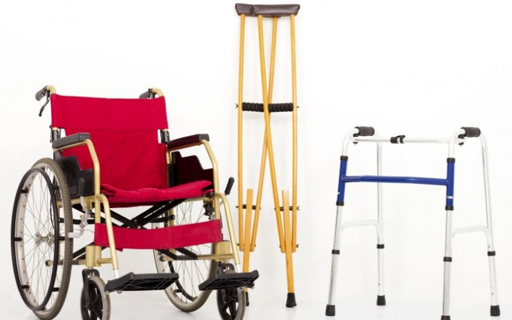 Szolgáltatási díjat szeretnének a gyógyászati segédeszköz-forgalmazók