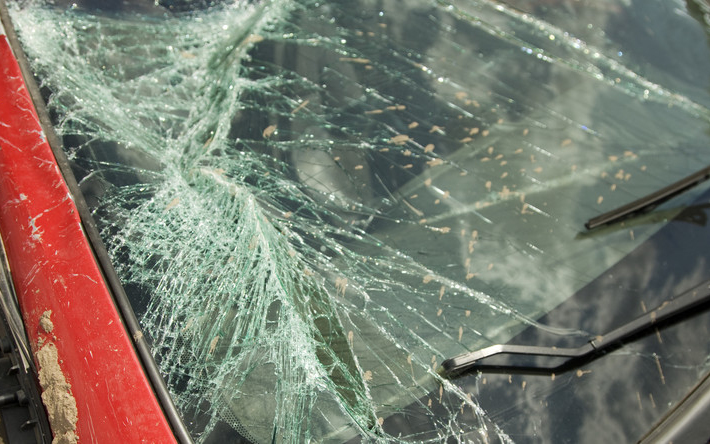 Karambolozott, majd felborult egy busz az M1-es sztrádán