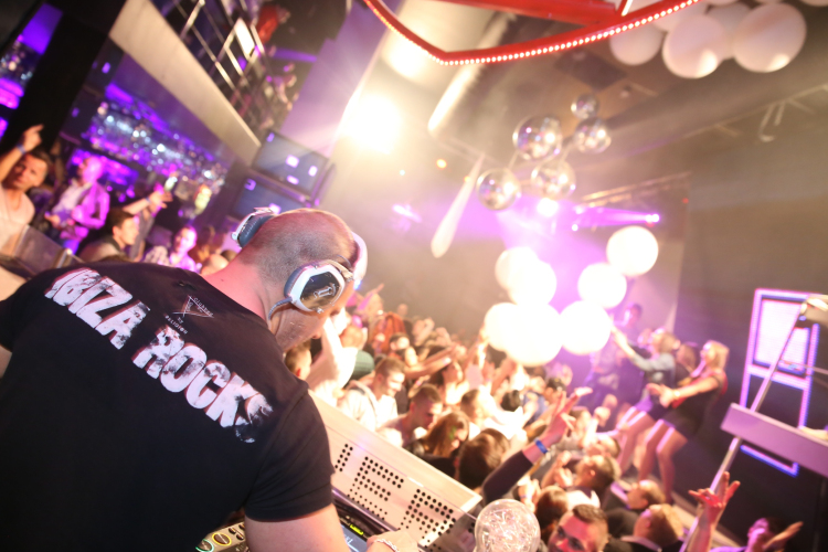 Club Vertigo - 6 Years Gone w/ Antonyo 2014.03.15. (szombat) (Fotók:Vertigo)