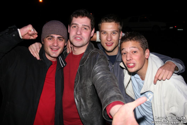 ARCHIV - Black or White Party a Lapos Tanszéken 2005-ből...