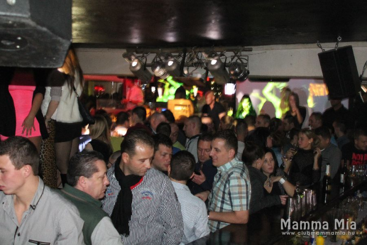 2013.12.21 Szombat Mamma Mia Video disco Fotók:árpika