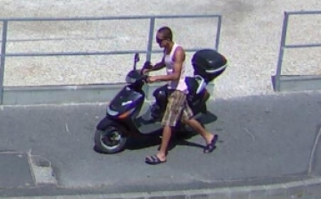 Motorkerékpárt lopott, a rendőrség keresi