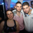 Egy belépő, két zenei stílus