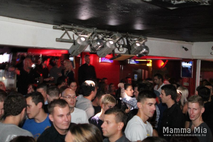 2013.10.12.szombat Mamma Mia Berki Krisztián Dj:Balage 