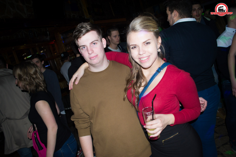 LAPOS_BULIFOTÓK_02_10