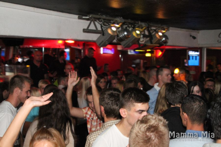 2013.10.12.szombat Mamma Mia Berki Krisztián Dj:Balage 