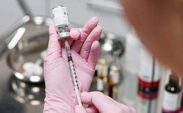 Ebben a tanévben is ingyenesen igényelhető a humán papillomavírus (HPV) elleni védőoltás