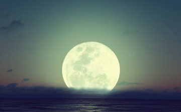 A Hold 100 millió évvel fiatalabb lehet az eddig véltnél