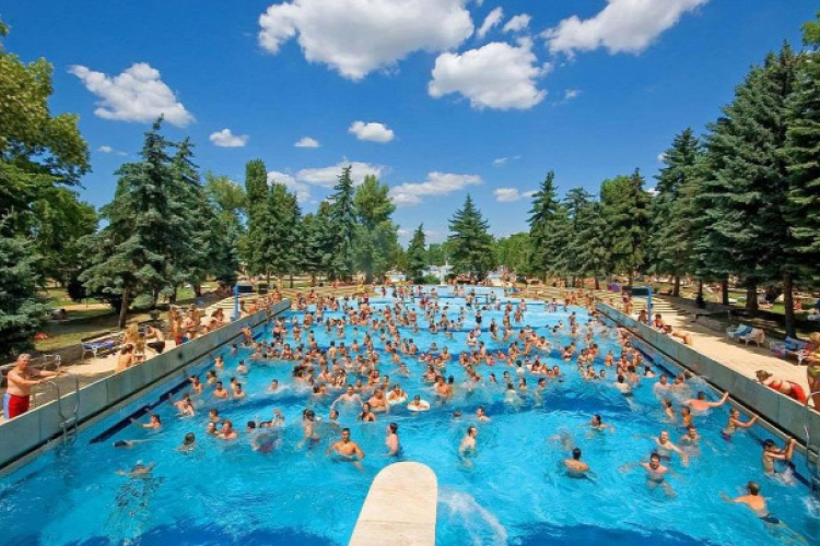 A Palatinus strand a legjobb 5 között Európa legjobb víziparkjainak listáján