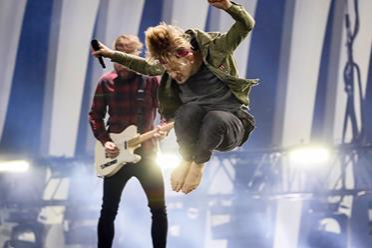 Magyar zenekar is ott lesz Eurovíziós Dalfesztivál döntőjében - Ő az AWS