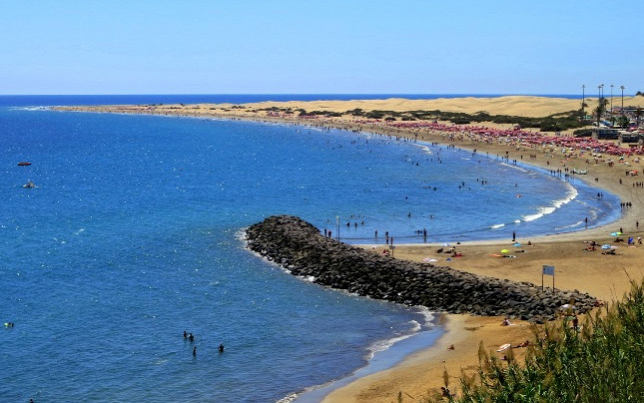 Eltűnt egy magyar férfi az Atlanti -óceánban a Kanári-szigetek partjainál, öt éves kislányát kimentették