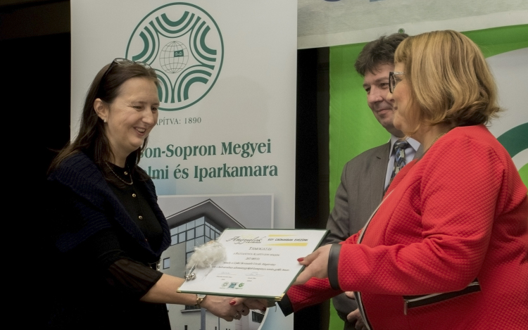 Átadták az angyalok adományát