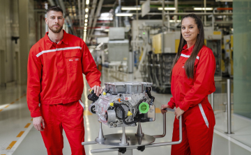 45 millió győri motor a világnak