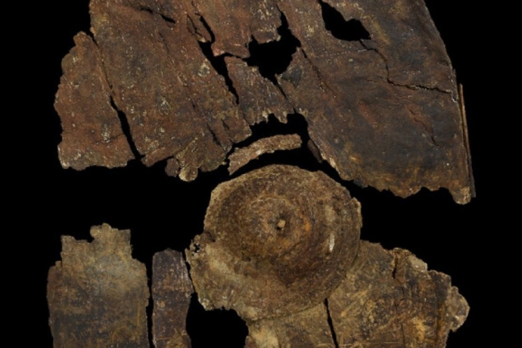 2300 éves kéregpajzsra bukkantak a mai Anglia területén 