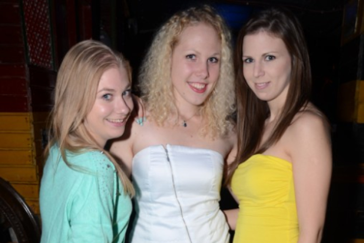 2013.10.30.Szerda Lapos Banhof fotók.adrián