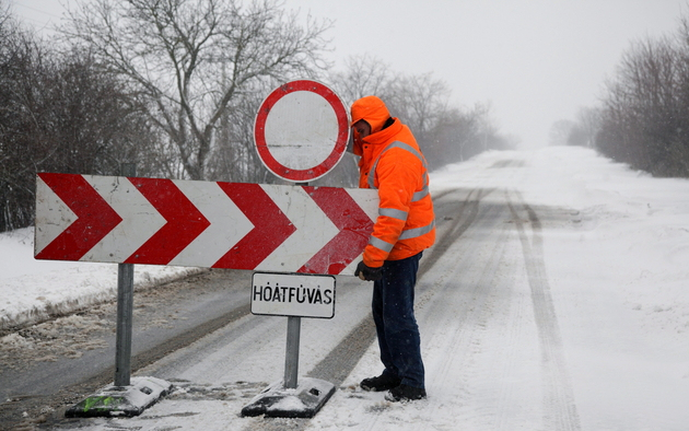 Havazás - Győr megyében korlátozzák a teherforgalmat