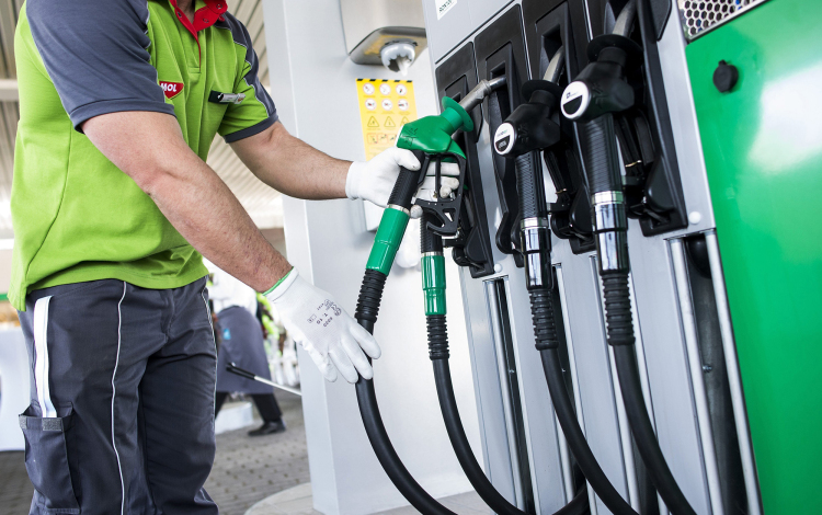 Olcsóbbért tankolhatunk